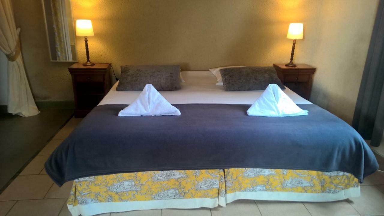Anjou Golf And Country Club Hotell Champigné Exteriör bild