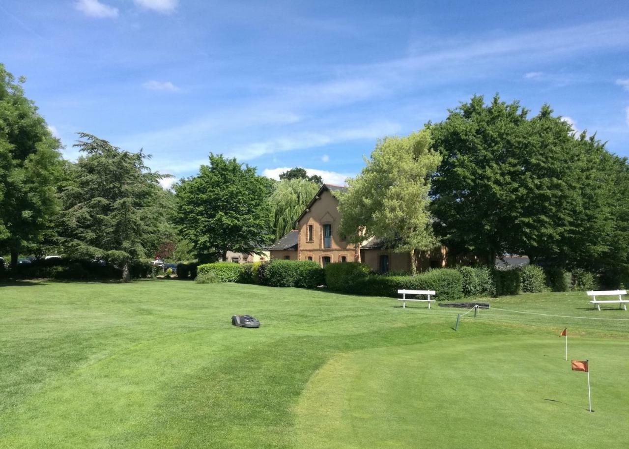 Anjou Golf And Country Club Hotell Champigné Exteriör bild